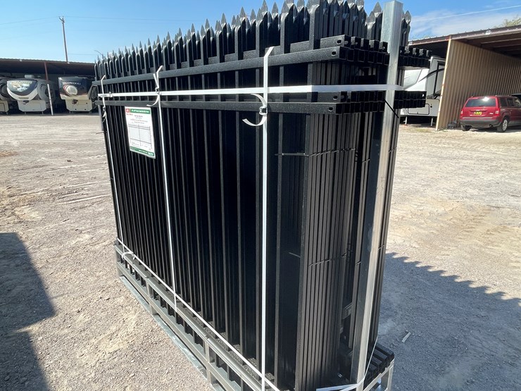 #4009-•-powder-coated-steel-site-fence-image-10
