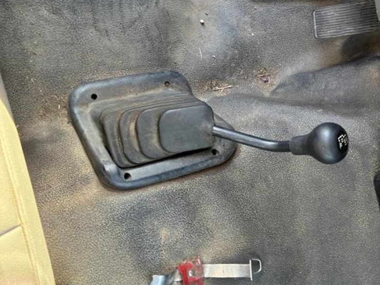 2006-ford-f550-image-13