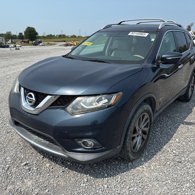 2015 NISSAN ROGUE SL