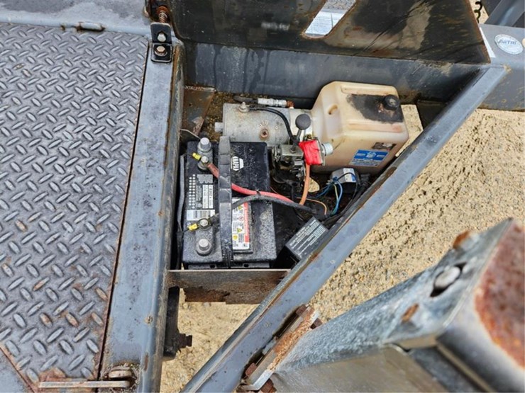 #387-•-2009-jlg-1014-power-deck-hydraulic-floor-trailer-image-12
