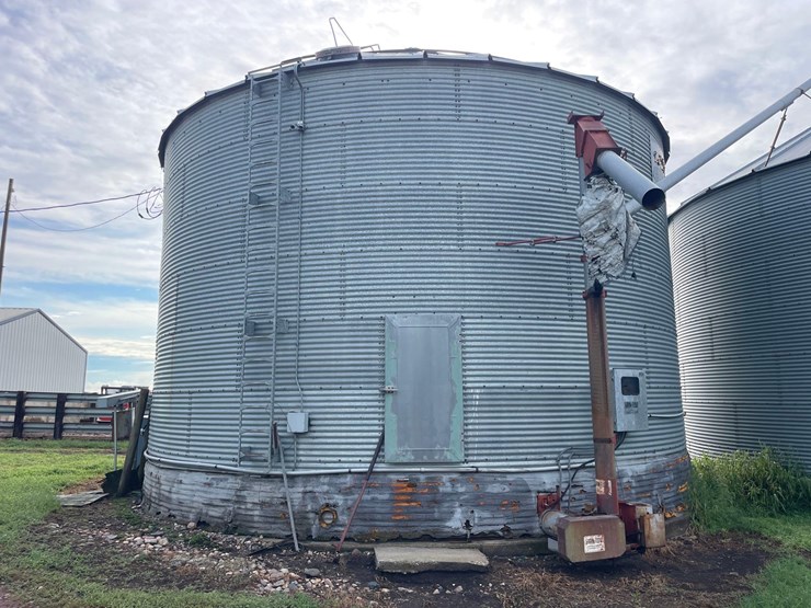 8,000-bushel-dryer-grain-bin-image-1