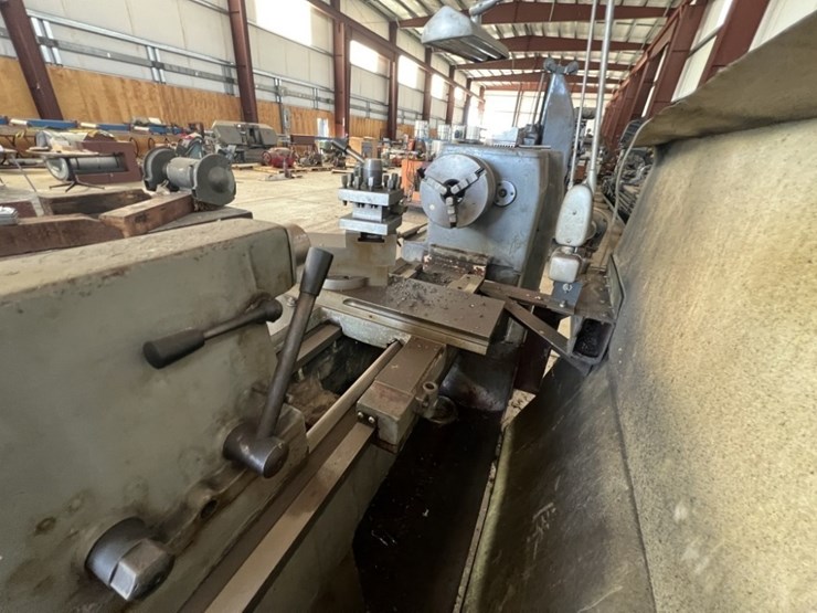 yang-iron-gear-head-engine-lathe-image-8