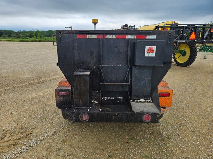 #354-•-km-industries-hot-box-asphalt-trailer-image-4