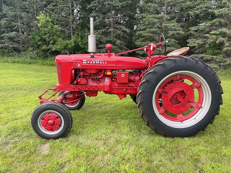 1944-farmall-h-distillate-image-2