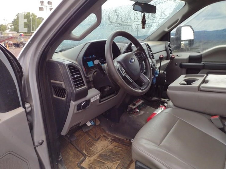 2019-ford-f550-image-10