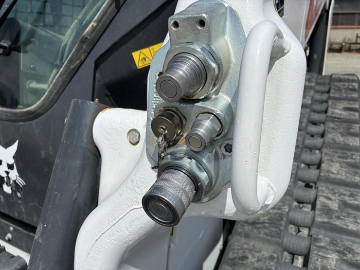 2023-bobcat-t66-image-7