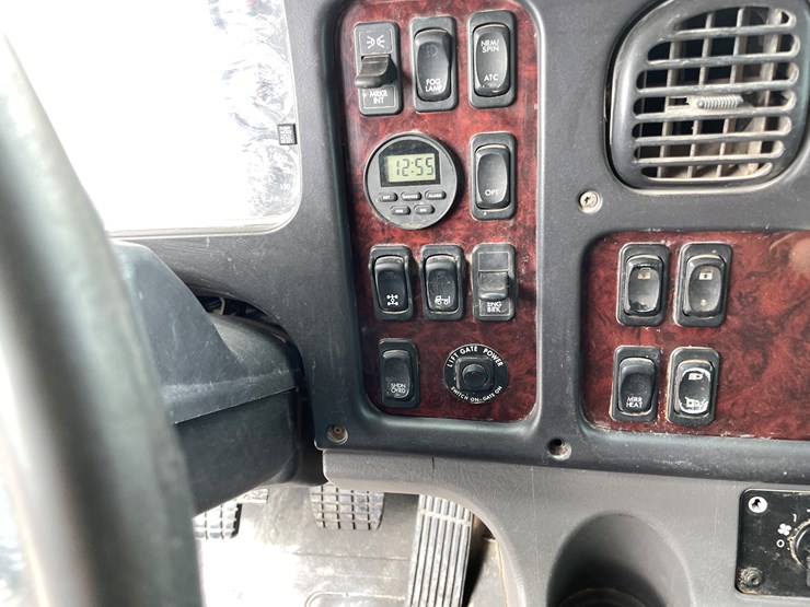 #1007-•-2013-freightliner-dump-truck-(elephant-butte,-nm)-(nm-title)-image-56