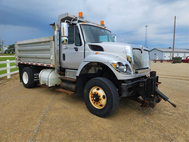 #318-•-2013-ih-7000-work-star-dump-truck-image-7