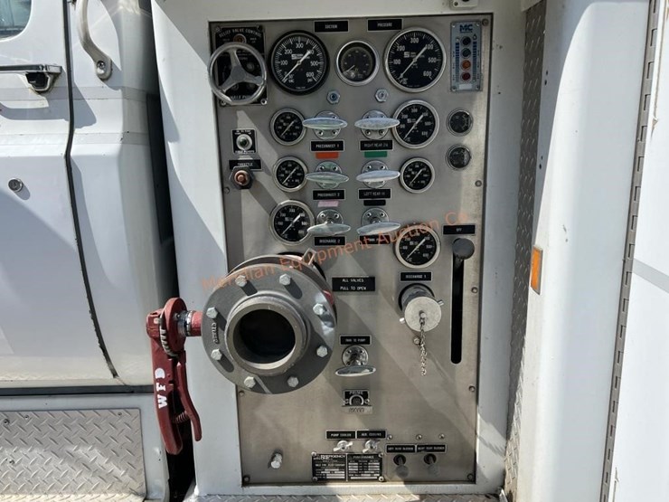 1981-gmc-7000-image-35