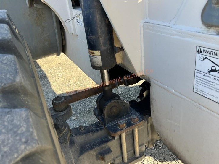 2005-terex-th1056-image-26