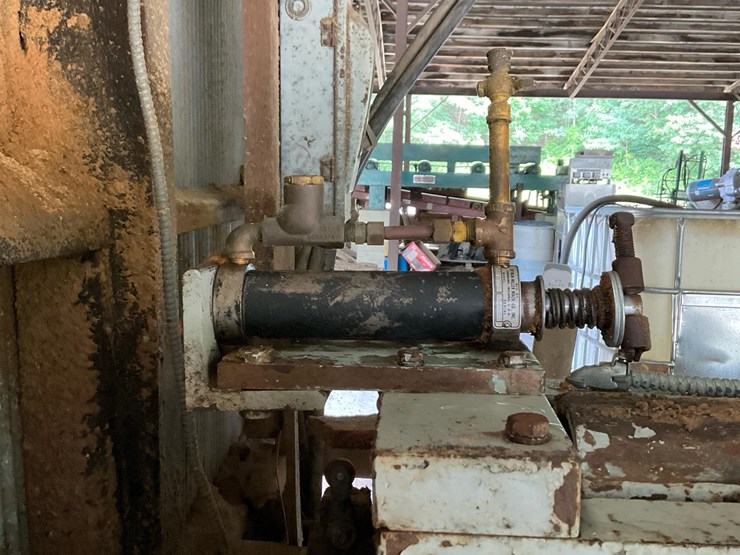 #142-•-beach-machine-chopsaw-image-6