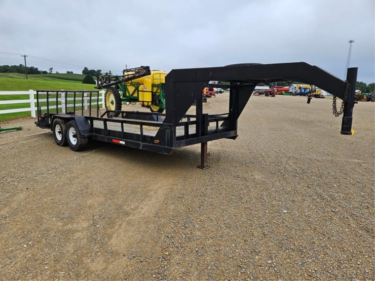 #391-•-1991-midwest-7'-x-20'-gooseneck-trailer-image-7