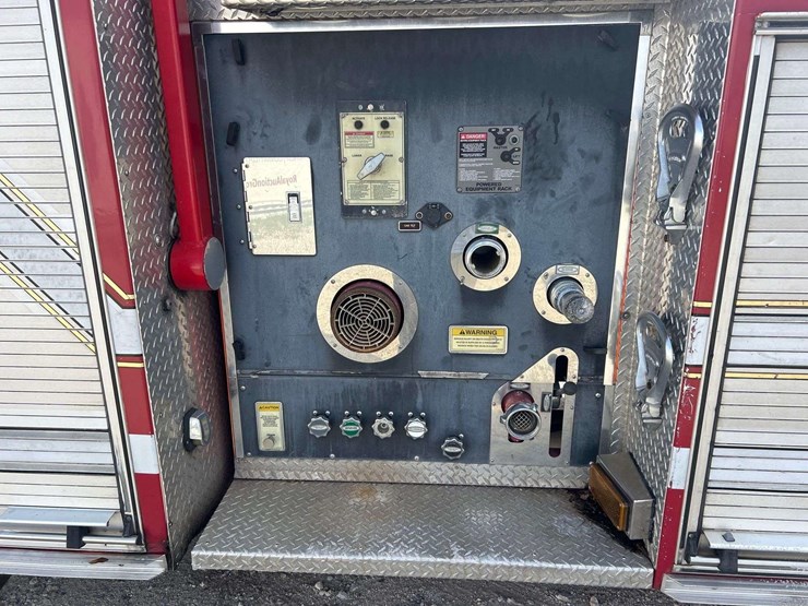 spartan-pierce-foam-pumper-training-fire-truck-image-29