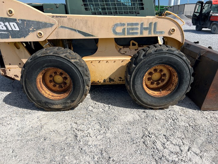 gehl-7810-image-6