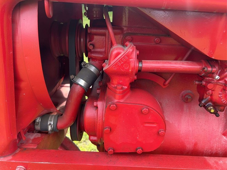 1940-farmall-h-distillate-image-51