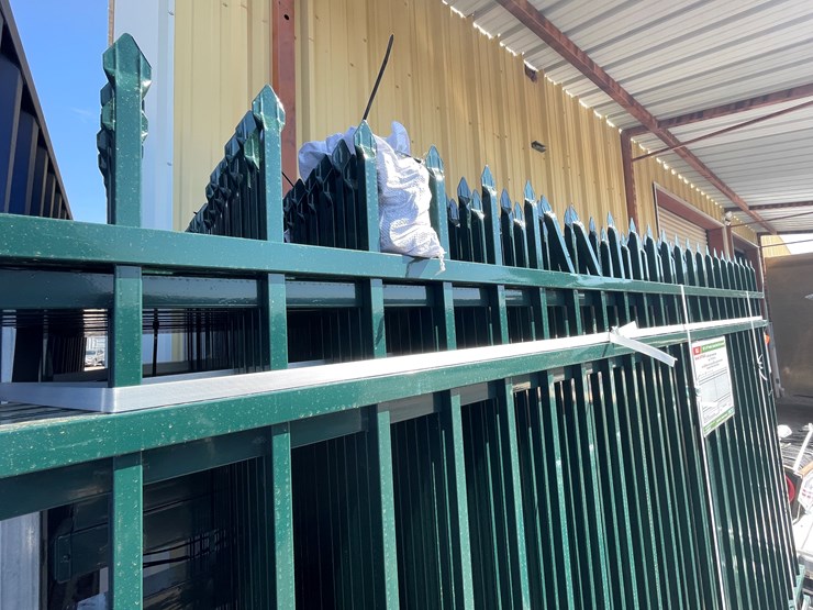 #4010-•-powder-coated-steel-site-fence-image-5