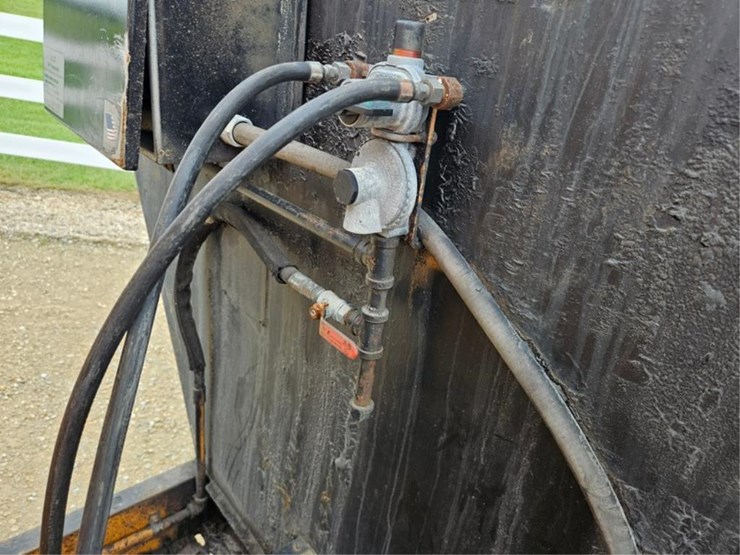 #354-•-km-industries-hot-box-asphalt-trailer-image-18