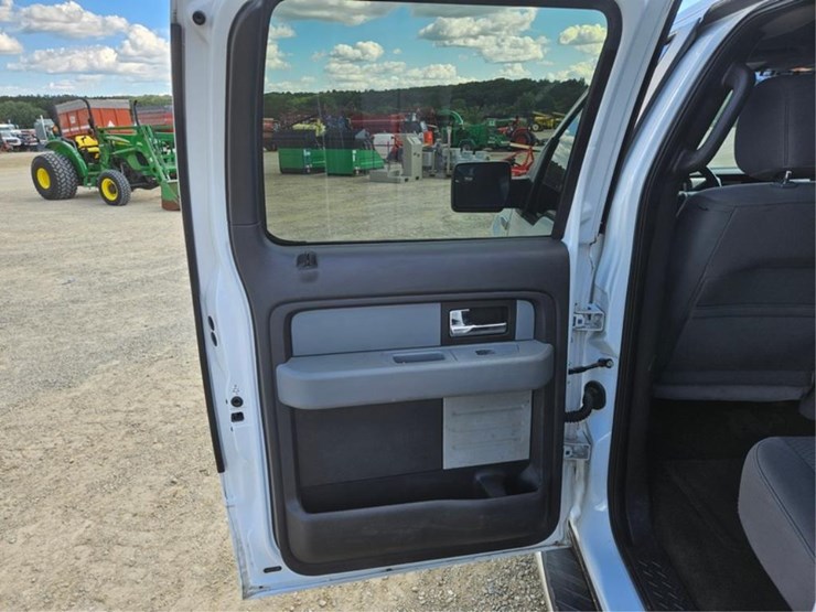 2012-ford-f150-xlt-image-19