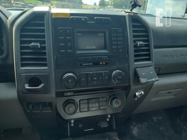 2018-ford-f550-image-9