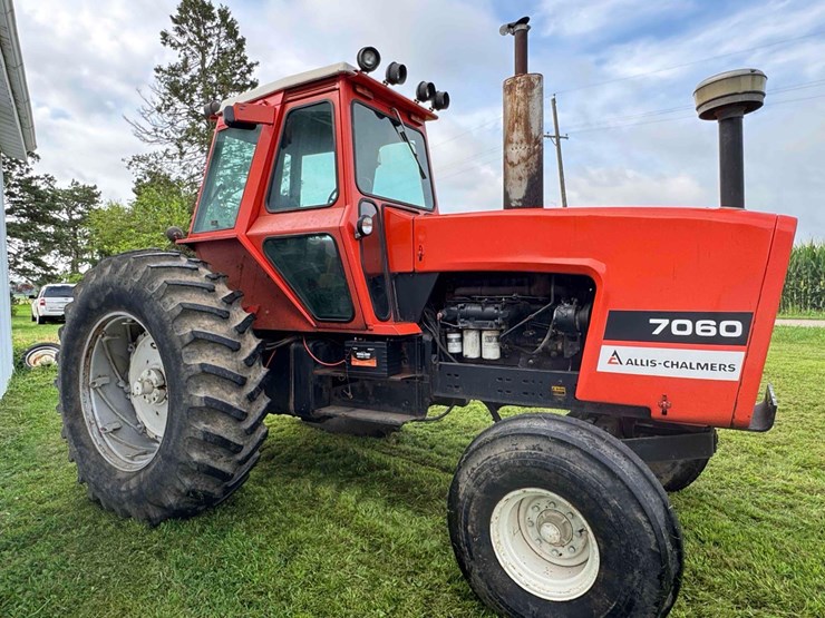 1980-allis-chalmers-7060-image-33