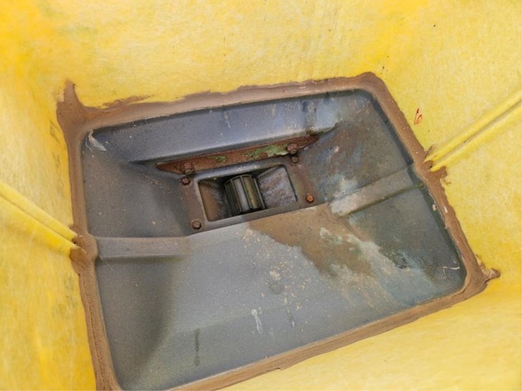 john-deere-7200-image-28