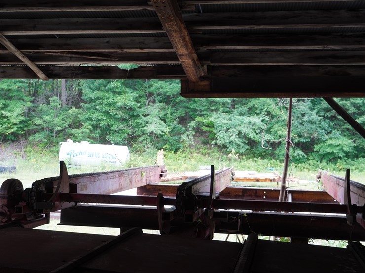 #133-•-mellott-log-deck-image-15