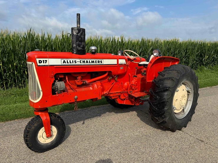 1963-allis-chalmers-d17-image-18