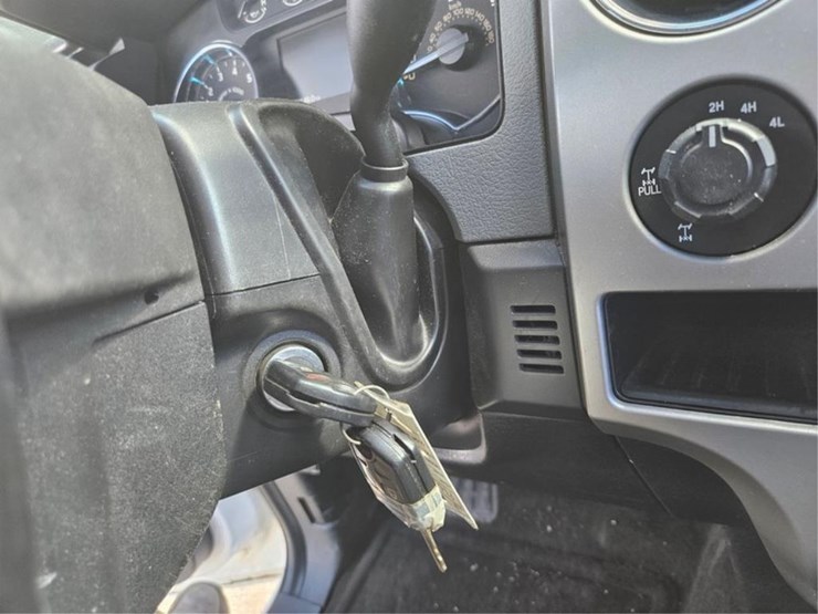 2012-ford-f150-xlt-image-34