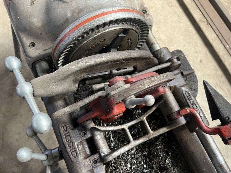 ridgid-535-pipe-threader-image-5