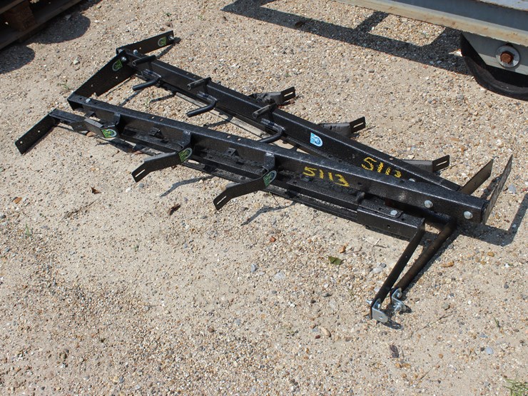 #5113-•-weedeater-racks-image-2