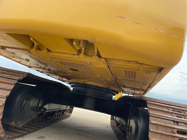 2018-caterpillar-318fl-image-21