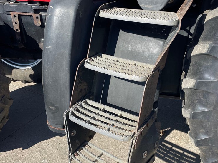 2001-case-ih-mx200-image-25