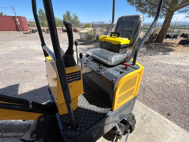 #4600-•-landhero-mini-excavator-image-23