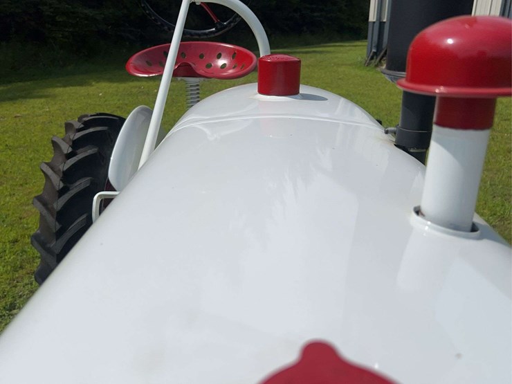 farmall-cub-demonstrator-image-12