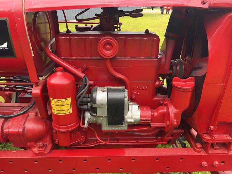 farmall-f-14-image-22