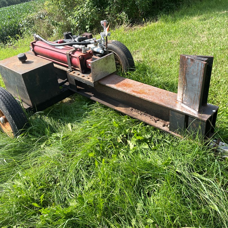 #5489 • Heavy Duty Log Splitter on Wheels