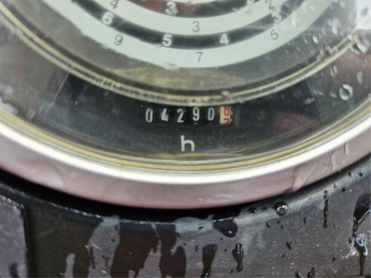 john-deere-2155-image-30