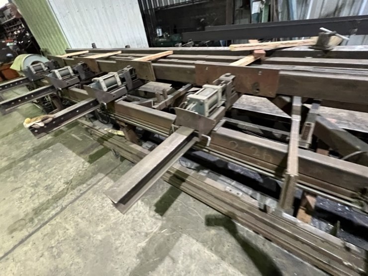 50'-air-actuated-truss-forming-table-image-17