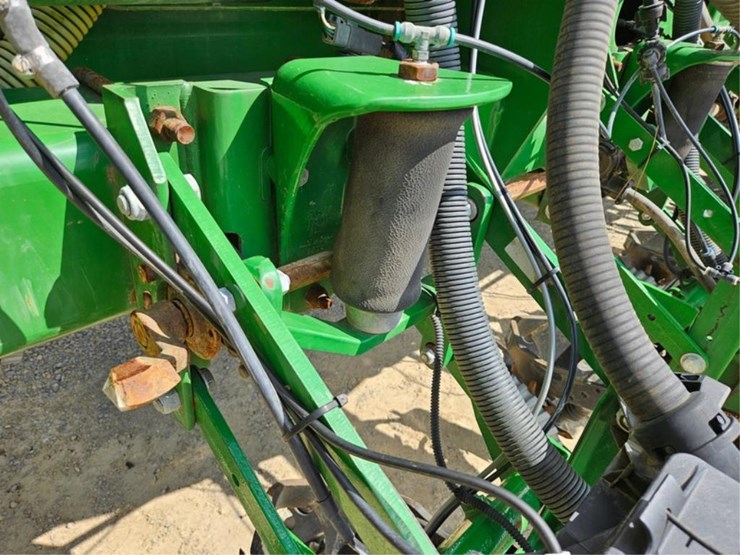 #225-•-westfield-130-71-13"-grain-auger-image-30