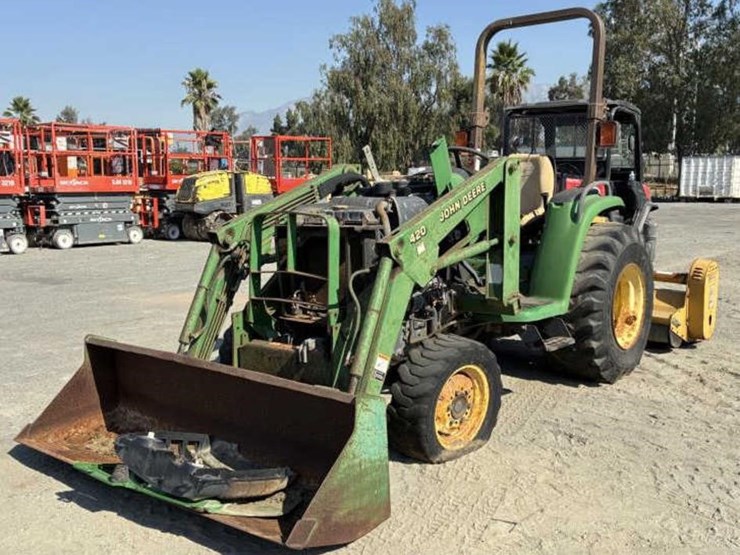 2001-john-deere-4300-image-1