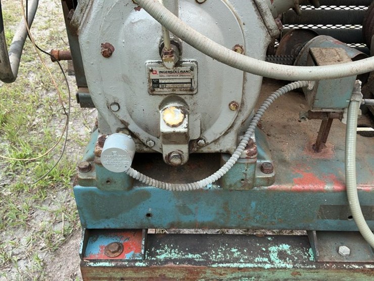 #157-•-ingersoll-rand-air-compressor-image-11