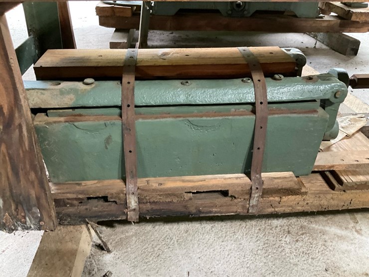 #146-•-hanchett-band-welding-clamp-image-16