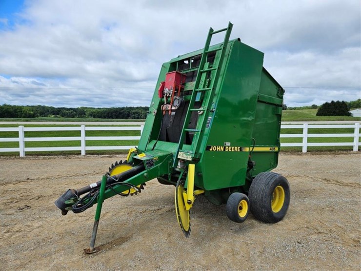 john-deere-435-image-1