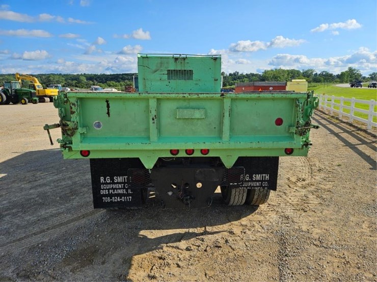 #384-•-1995-ih-4900-crew-cab-dump-truck-image-4