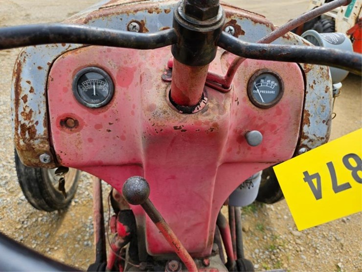 ford-8n-image-19