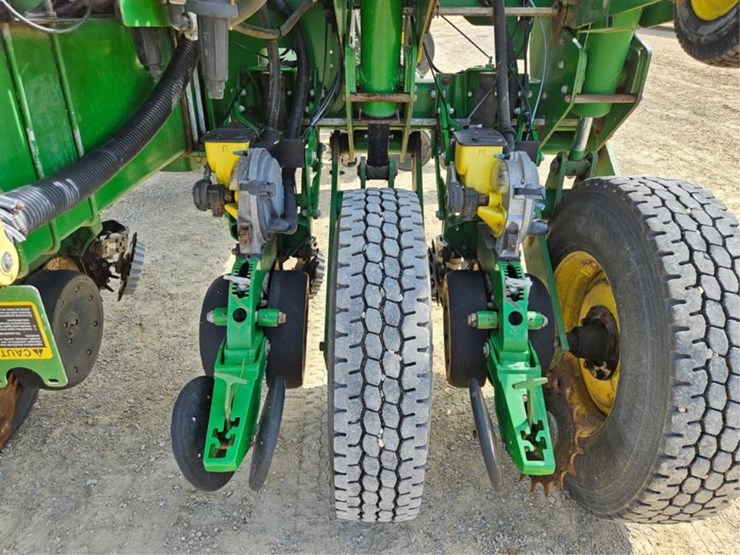 #225-•-westfield-130-71-13"-grain-auger-image-60