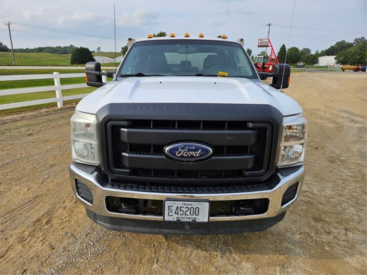 2011-ford-f350-image-8