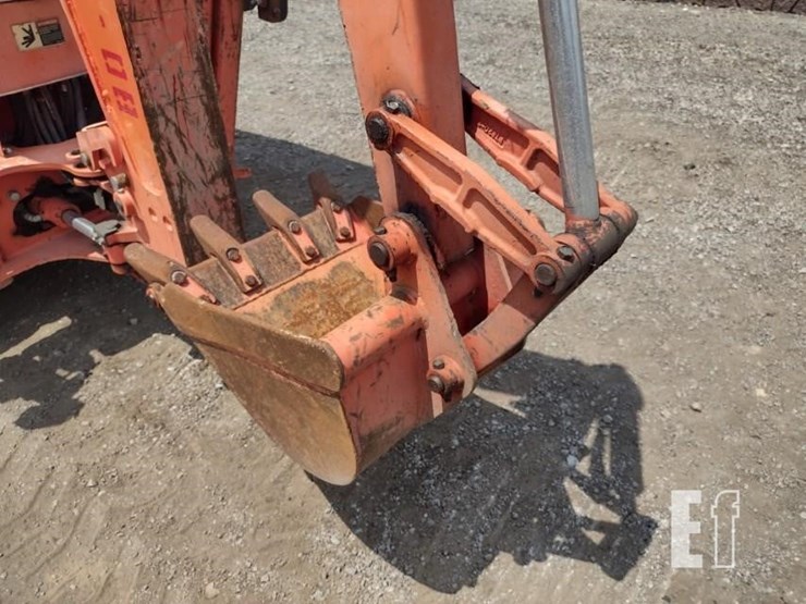 16-kubota-b26tlb-tractor-8242-image-29