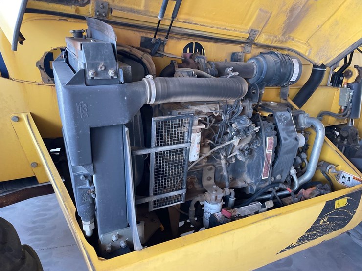 new-holland-m428-image-28