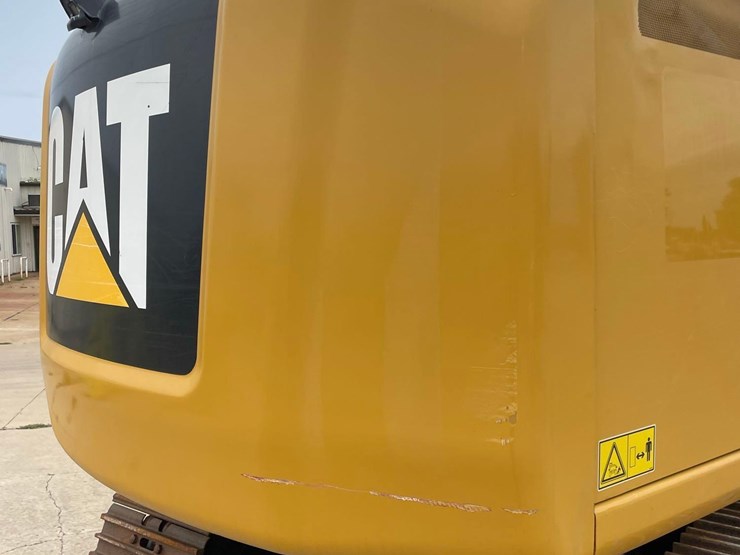 2018-caterpillar-318fl-image-20